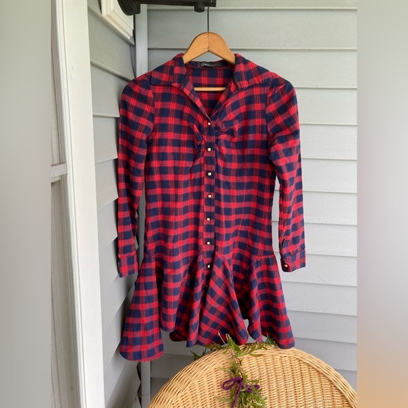 Plaid tunic/mini dress with button-front closure and matching fabric belt - Picture 3 of 6